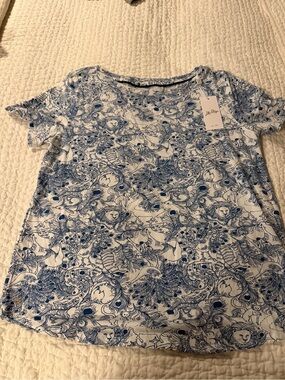 Lilly Pulitzer White Tee with Navy Blue Animal Print